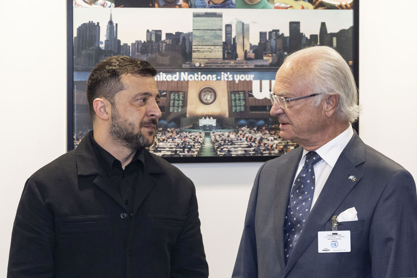 Kung Carl XVI Gustaf träffar Ukrainas president Volodymyr Zelenskyj i FN. Foto: Pontus Höök/TT