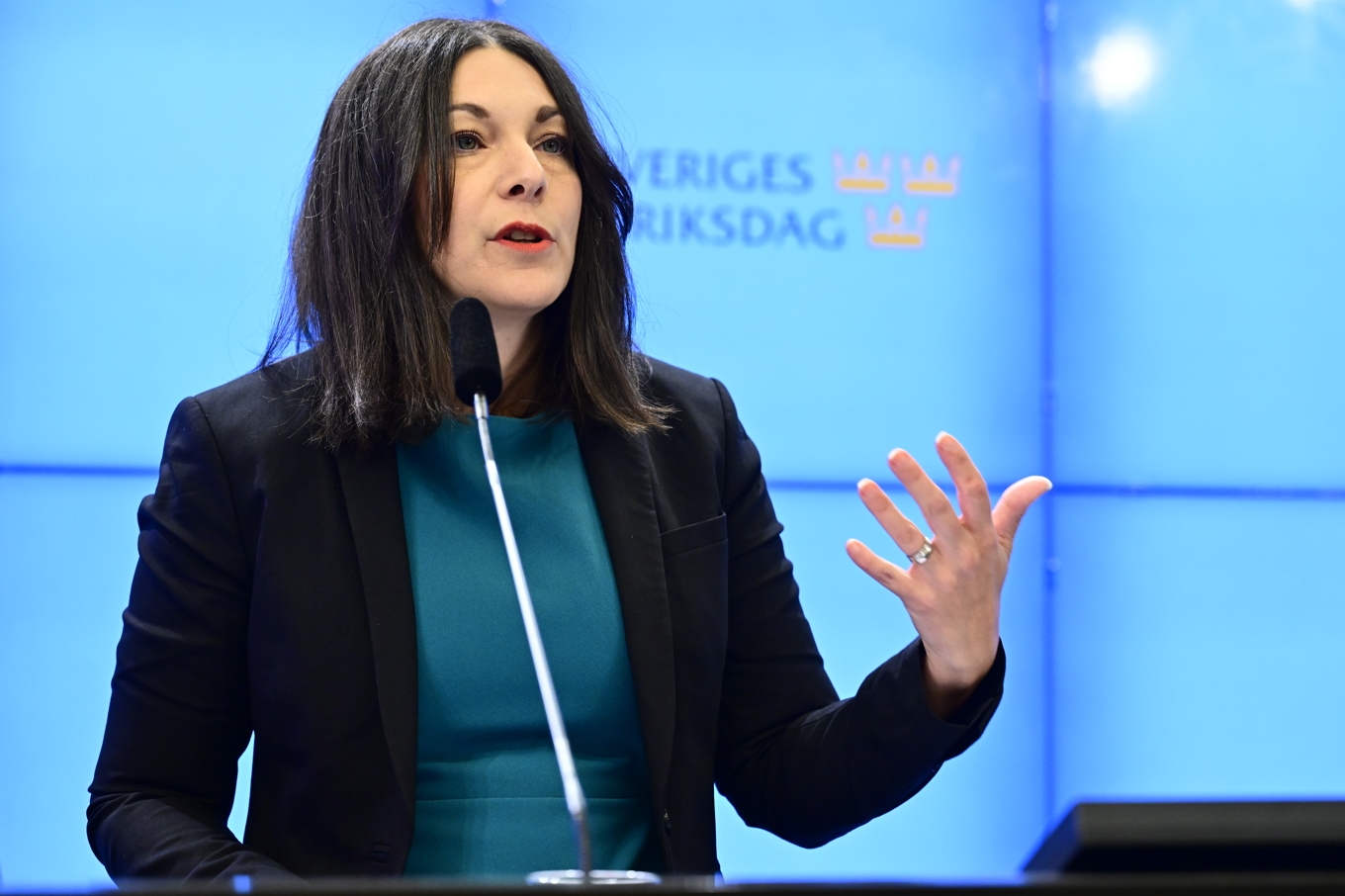 Socialdemokraternas Teresa Carvalho vill punktmarkera unga i socialt utsatta miljöer. Foto: Jonas Ekströmer/TT