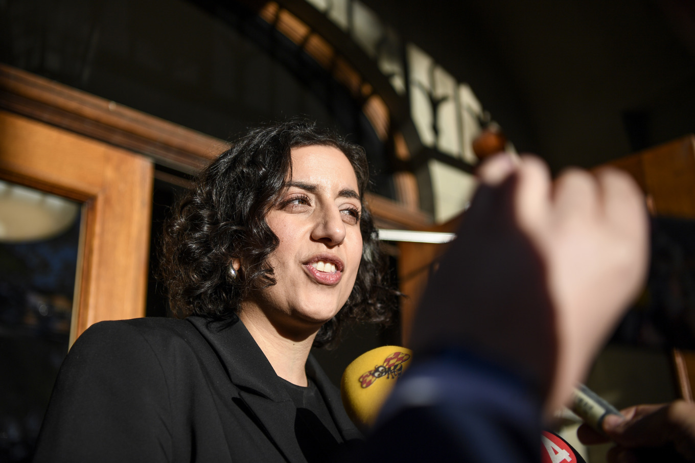 Liberalernas partiledare Simona Mohamsson efter ett sammanträde med partistyrelsen. Foto: Viktoria Bank/TT