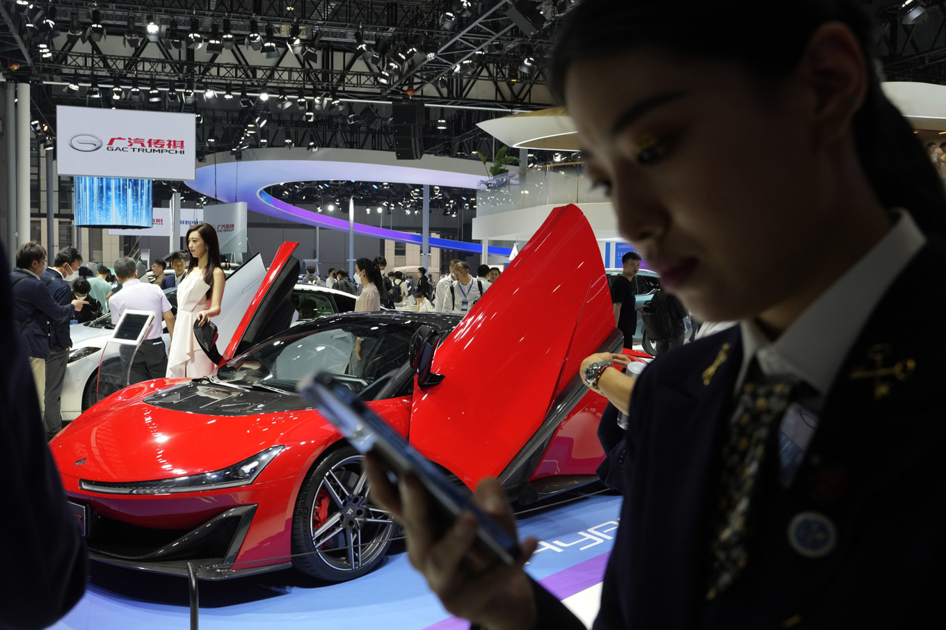 Uppåt för bilförsäljningen i Kina. Arkivbild Foto: Ng Han Guan AP/TT