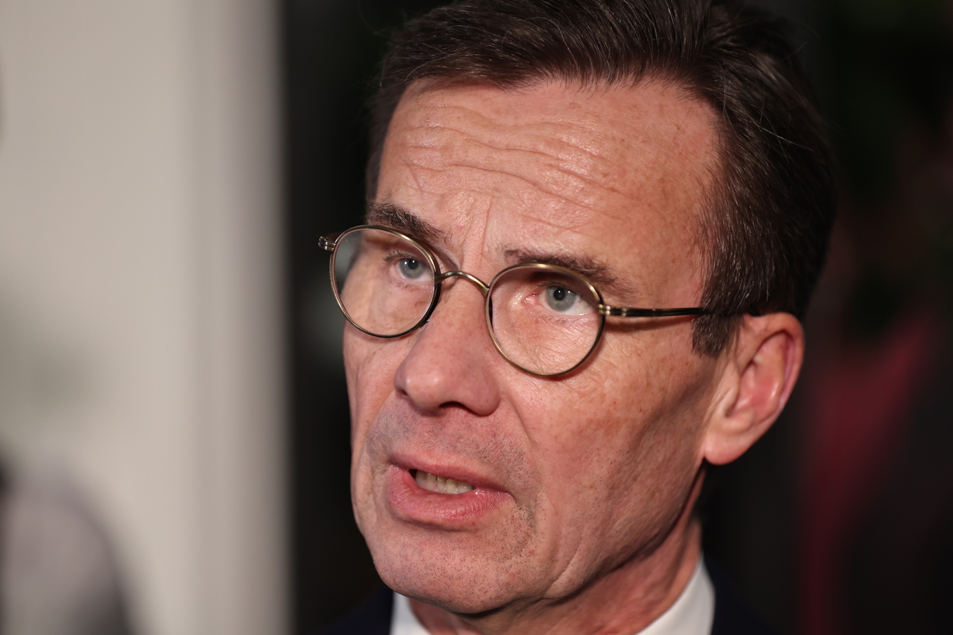 Statsminister Ulf Kristersson (M) anländer till SVT inför söndagskvällens partiledardebatt. Foto: Caisa Rasmussen/TT