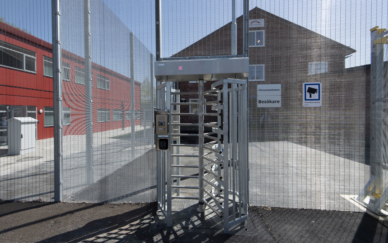 Polisen har upprättat en anmälan om främjande av flykt efter att fyra personer avvikit från Migrationsverket förvar i Ljungbyhed. Arkivbild. Foto: Johan Nilsson/TT