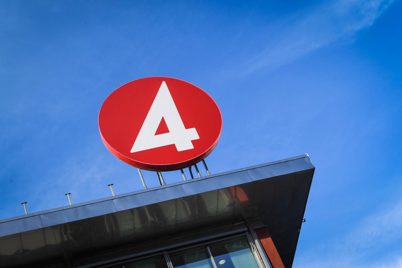 En TV4-profil är åtalad för sexköp. Arkivbild. Foto: Fredrik Sandberg/TT