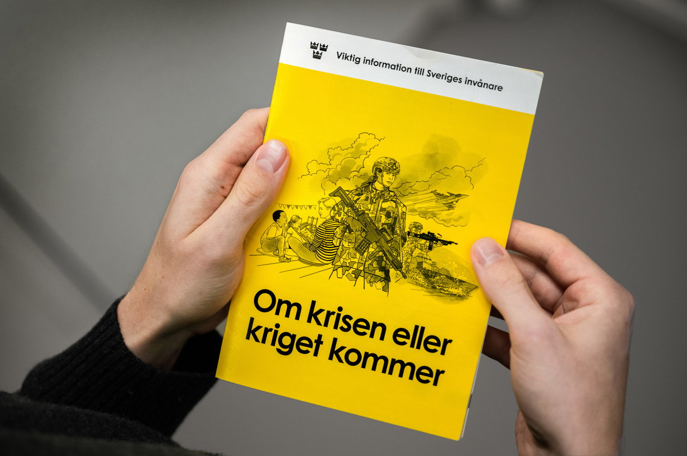 Den senaste versionen av "Om krisen eller kriget kommer" gavs ut i november förra året. Arkivbild. Foto: Claudio Bresciani/TT