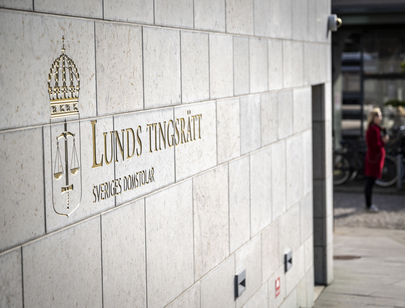 En person häktas i Lunds tingsrätt för flera grova brott. Arkivbild. Foto: Johan Nilsson/TT