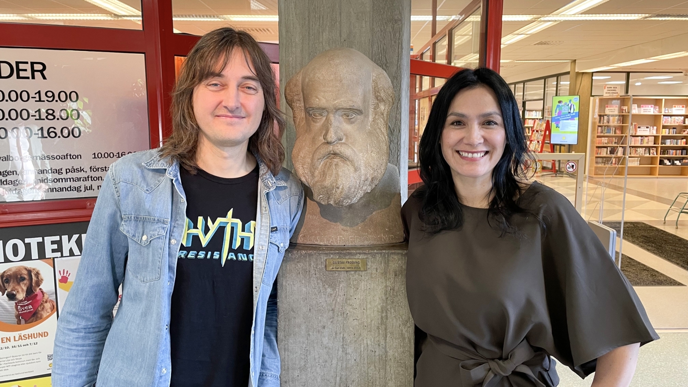 Spelutvecklaren Joel Fjällsby och dansaren Patricia Edvardsson. Foto: Pressbild