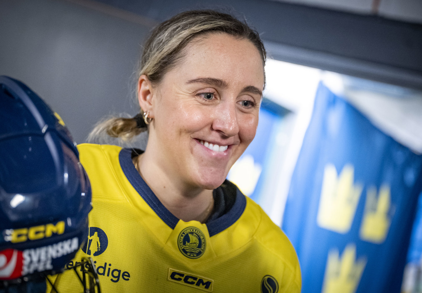 Hanna Olsson föredrar Damkronorna som namn på damernas hockeylandslag. Foto: Johan Nilsson / TT