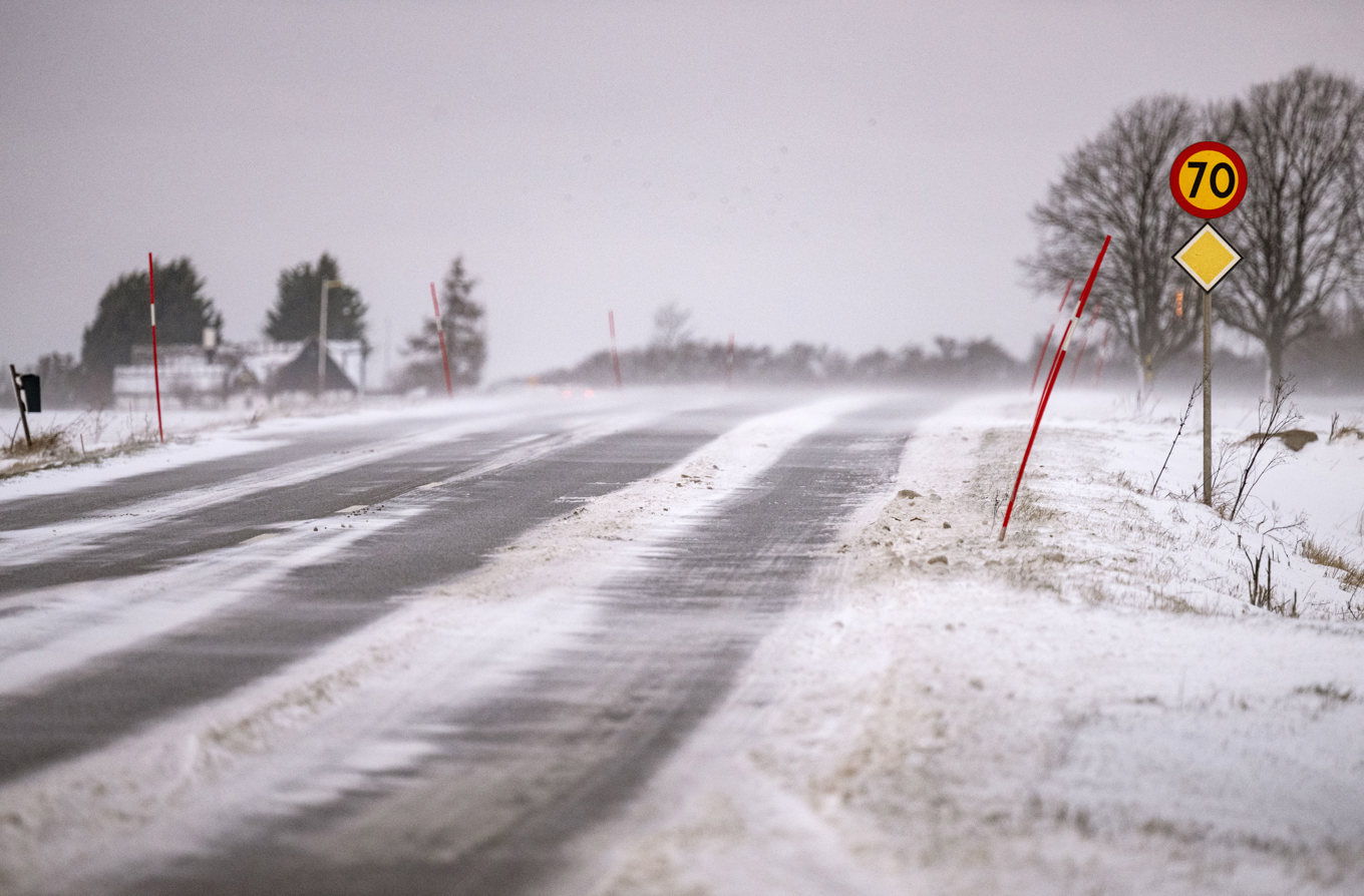 SMHI har utfärdar två gula varningar för plötslig ishalka i delar av norra Svealand och södra Norrland. Arkivbild. Foto: Johan Nilsson/TT