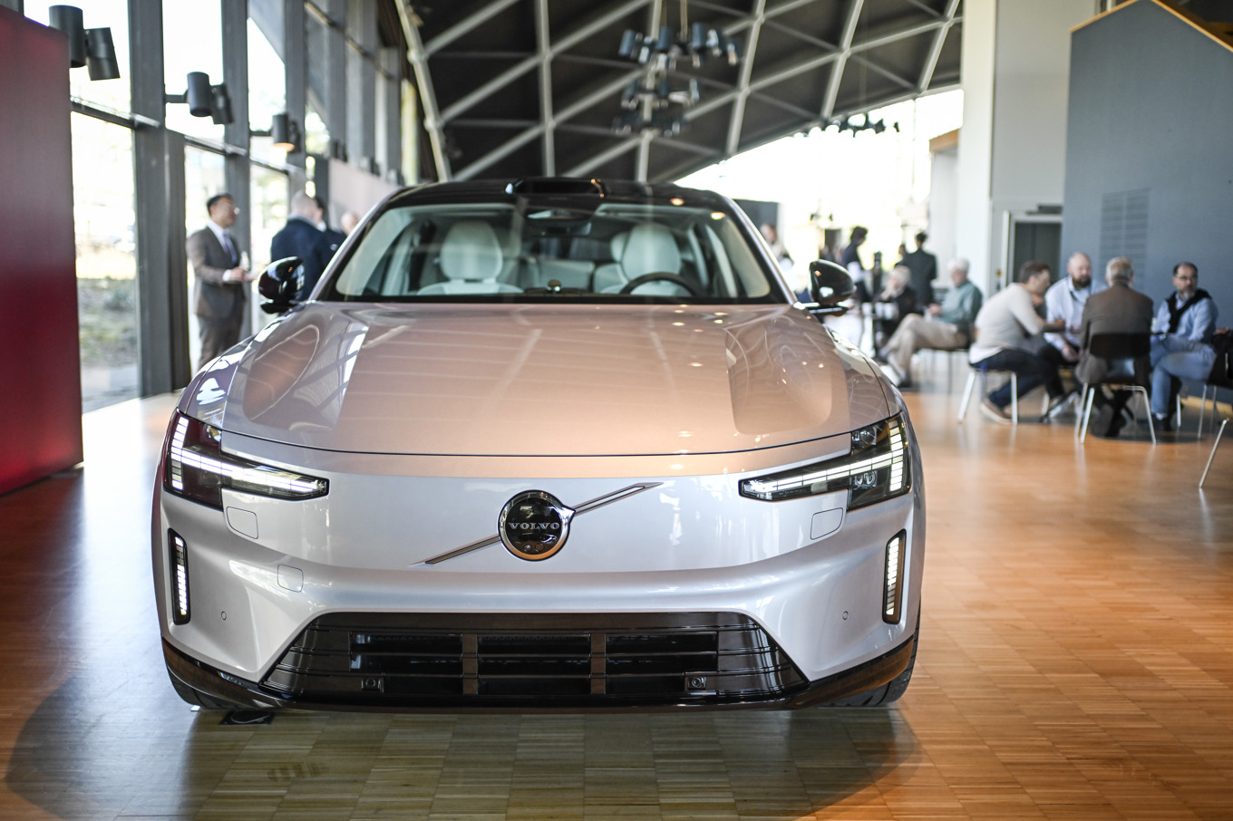 Nya Volvo ES90 visas vid Volvo Cars bolagsstämma i i Volvohallen i Göteborg. Arkivbild. Foto: Björn Larsson Rosvall/TT
