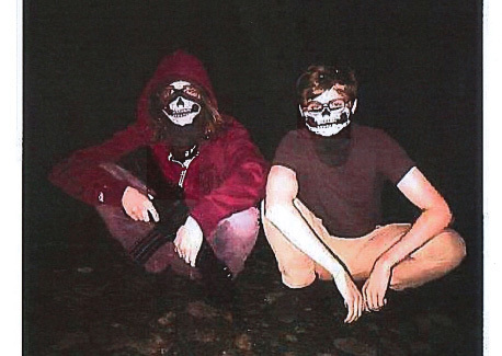 Den dömde mannen (till höger) har även gjort sig skyldig till en mordbrand mot en minkfarm i Blekinge 2019 tillsammans med en kumpan. Foto: Polisen