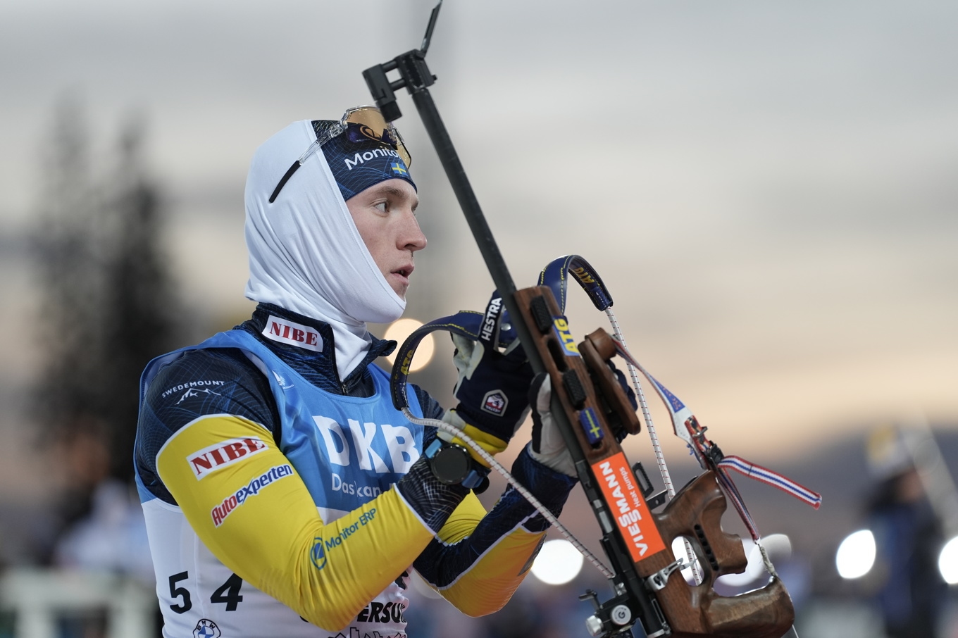 Sebastian Samuelsson blev trea på säsongens första distanslopp för herrarna. Foto: Björn Larsson Rosvall/TT