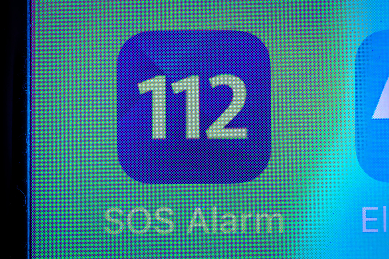 Strömavbrotten efter stormen kan göra det svårt att ringa 112. Arkivbild. Foto: Magnus Lejhall/TT