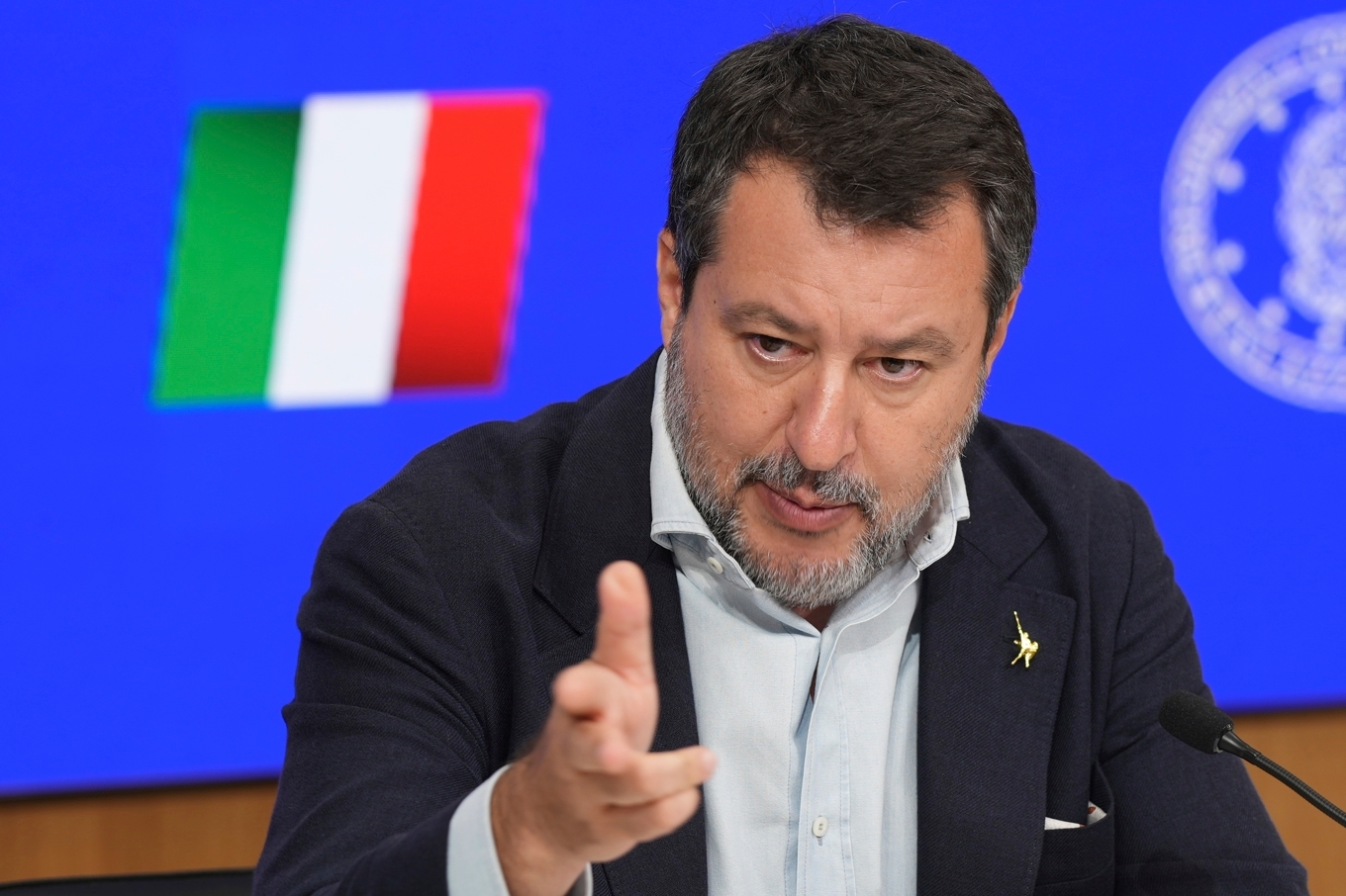 Matteo Salvini är en av Italiens två vice premiärministrar och även transportminister. Arkivbild. Foto: Andrew Medichini/AP/TT