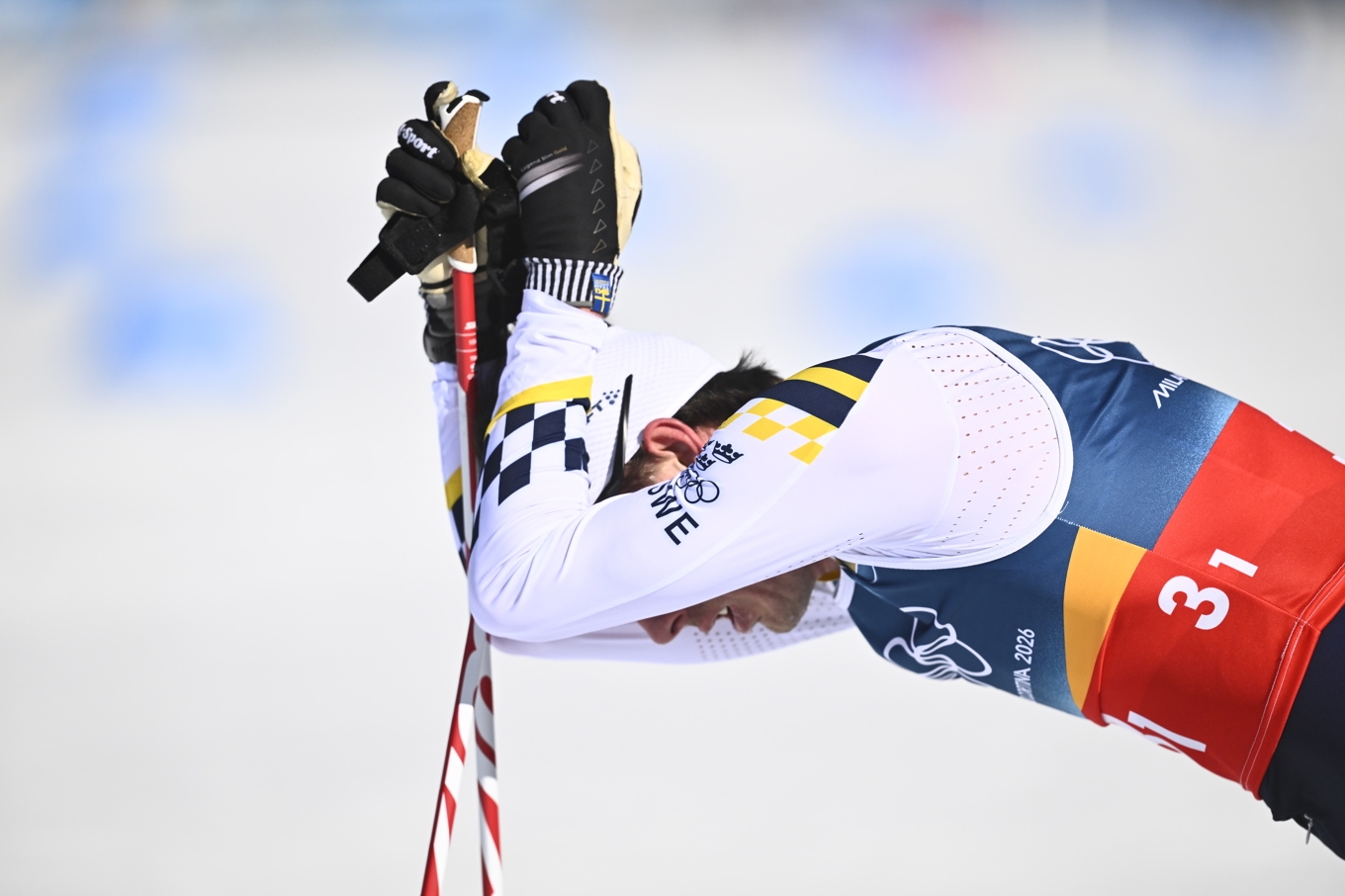 Sveriges startman Johan Häggström hade en mardrömsträcka i OS-stafetten. Foto: Christine Olsson/TT