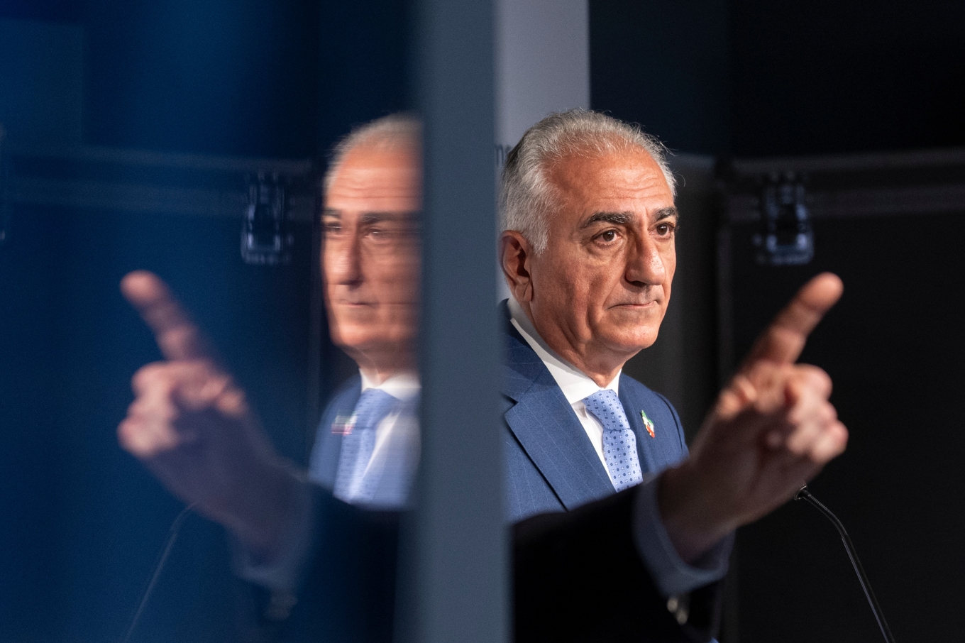 Reza Pahlavi tidigare i februari. Foto: Marijan Murat/AP/TT