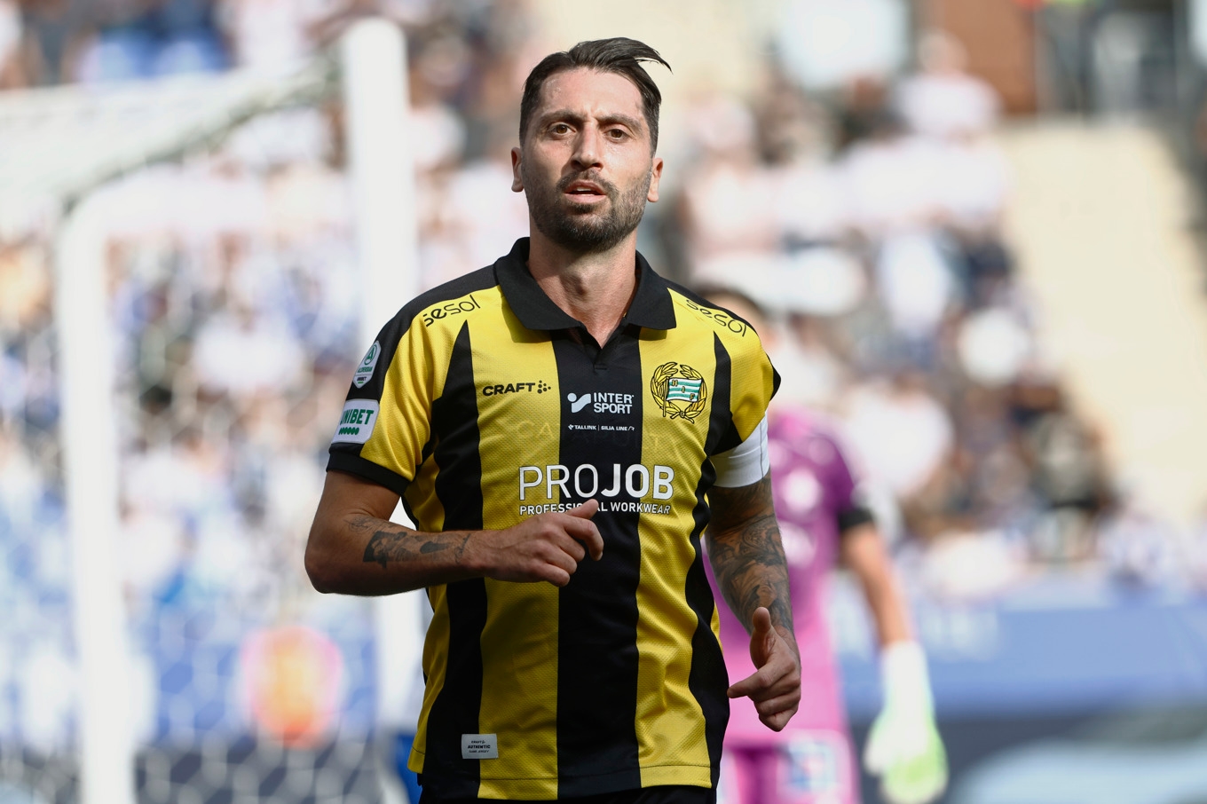 Hammarbys Nahir Besara satte tre mål mot Örebro i svenska cupen. Arkivbild. Foto: Stefan Jerrevång/TT