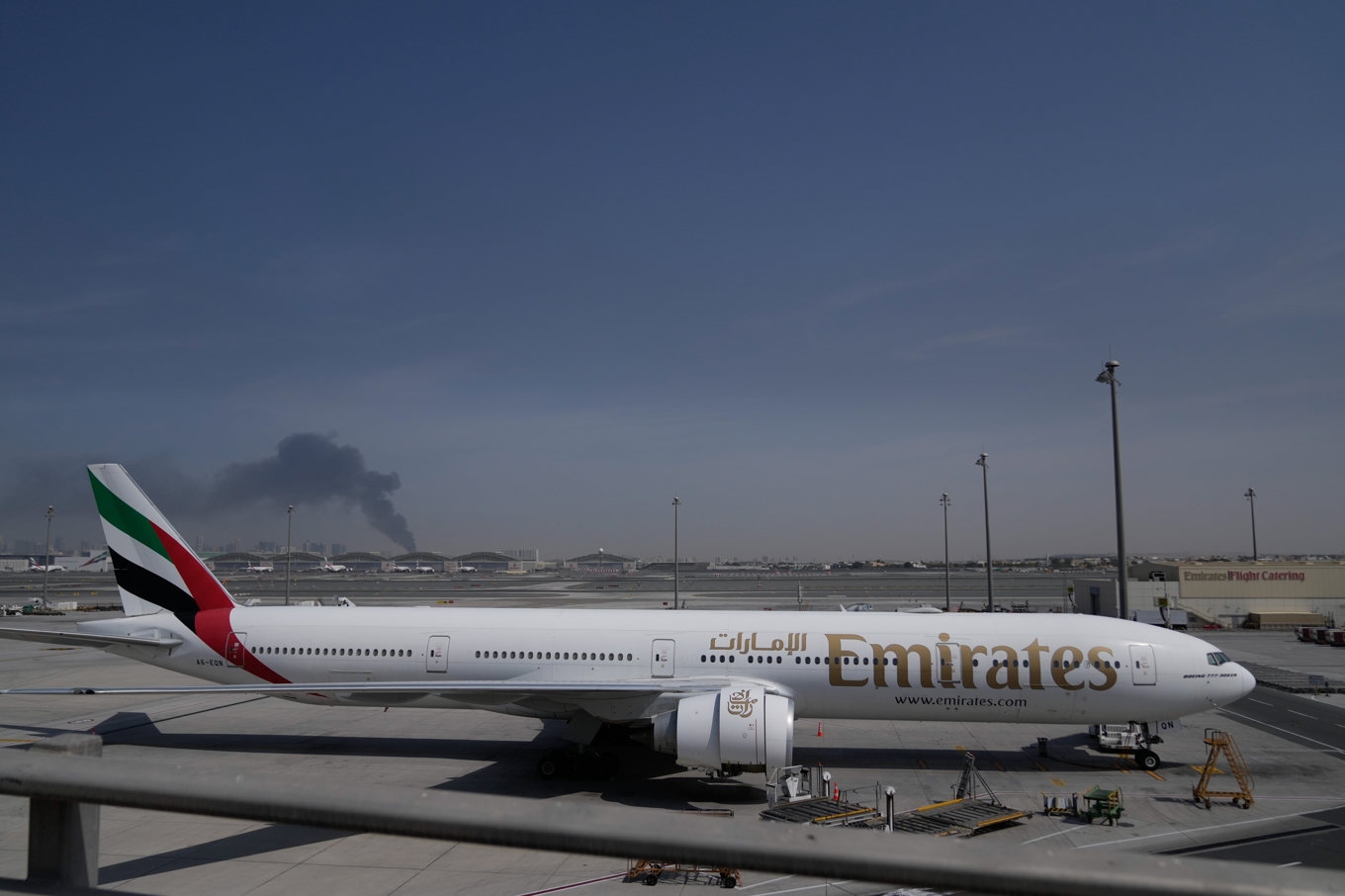 Emirates ställer tills vidare in alla flyg till och från Dubai. Foto: Altaf Qadri /AP/TT