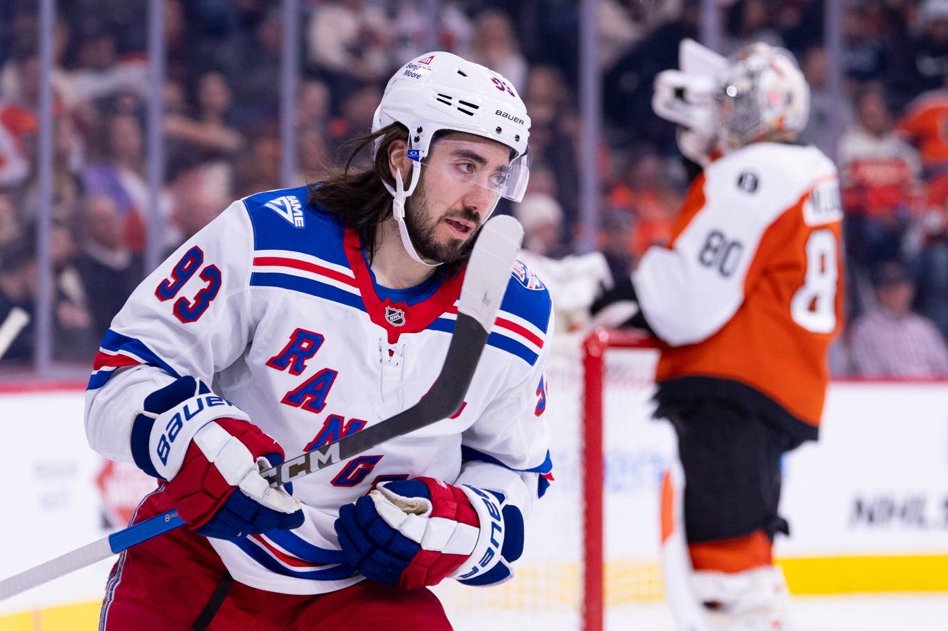 Mika Zibanejad bidrog till New York Rangers stabila seger mot Philadelphia under natten till tisdagen. Foto: Chris Szagola/AP/TT