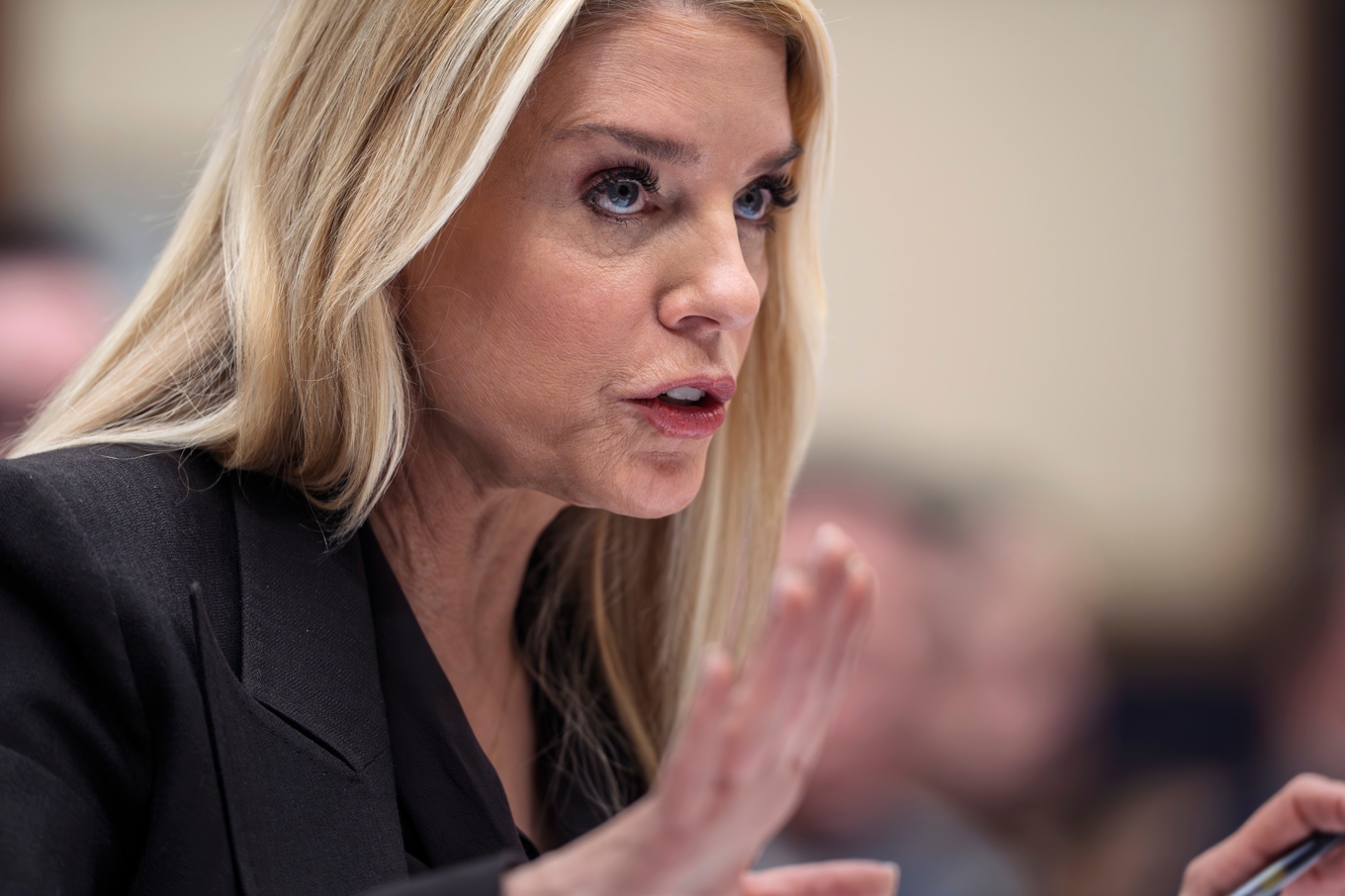Justitieminister Pam Bondi vittnade om Epsteinutredningen även i februari. Arkivbild. Foto: J. Scott Applewhite/AP/TT
