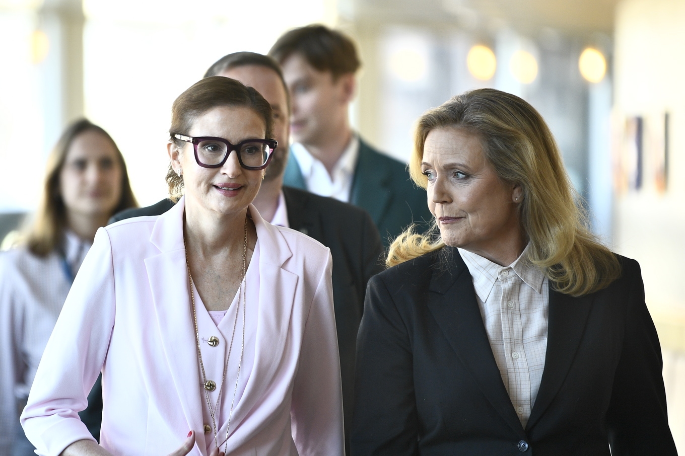 Tidigare L-toppen Birgitta Ohlsson kandiderar för Centerpartiet till riksdagen i höst på samma lista som C-ledaren Elisabeth Thand Ringqvist. Foto: Lars Schröder/TT