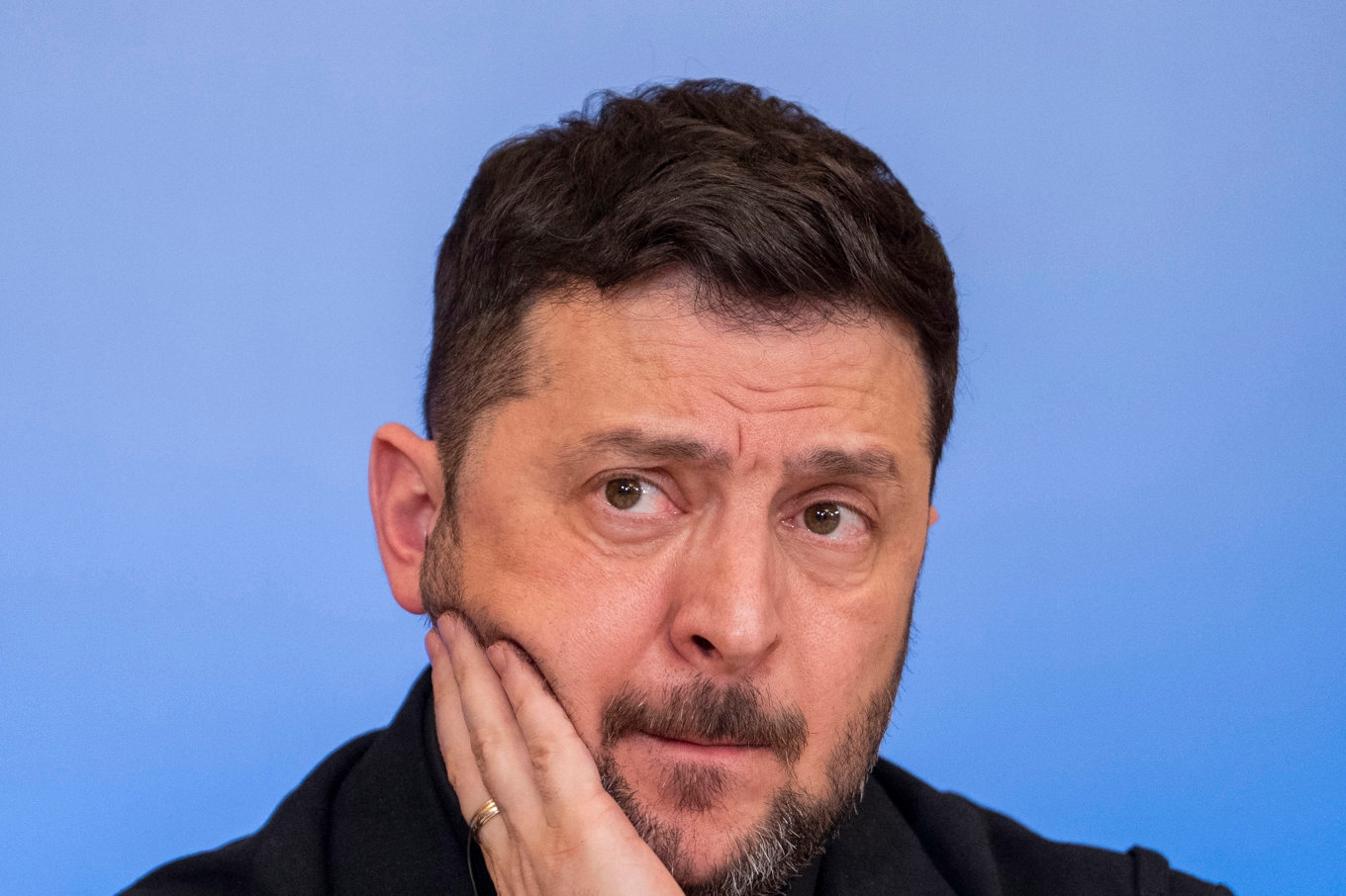 Ukrainas president Volodomyr Zelenskyj vill återuppta förhandlingarna mellan Ukraina, USA och Ryssland. Foto: Javad Parsa/NTB/TT