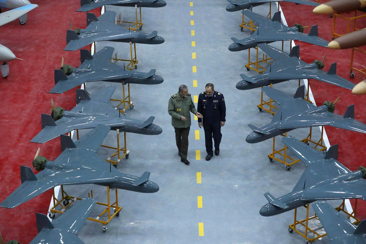 Drönare i en tidigare propagandabild från iranska regimen. Foto: Iranska armén/AP/TT