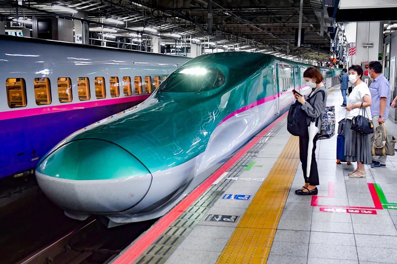 Ett Shinkansen-tåg i Tokyo, Japan, Arkivbild. Foto: Jonas Ekströmer/TT