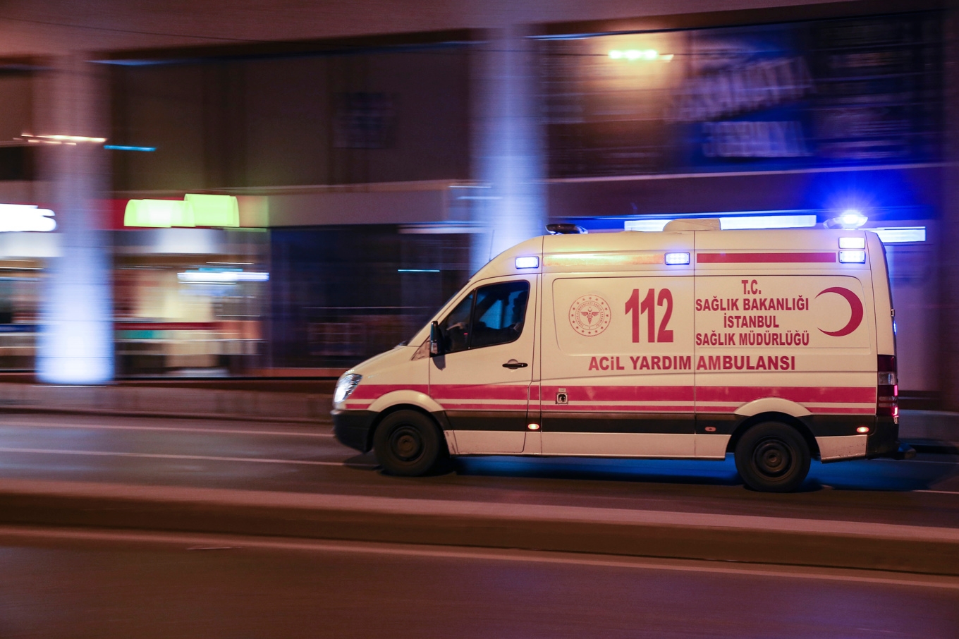 Flera personer har förts till sjukhus. Arkivbild. Foto: Emrah Gurel/AP/TT