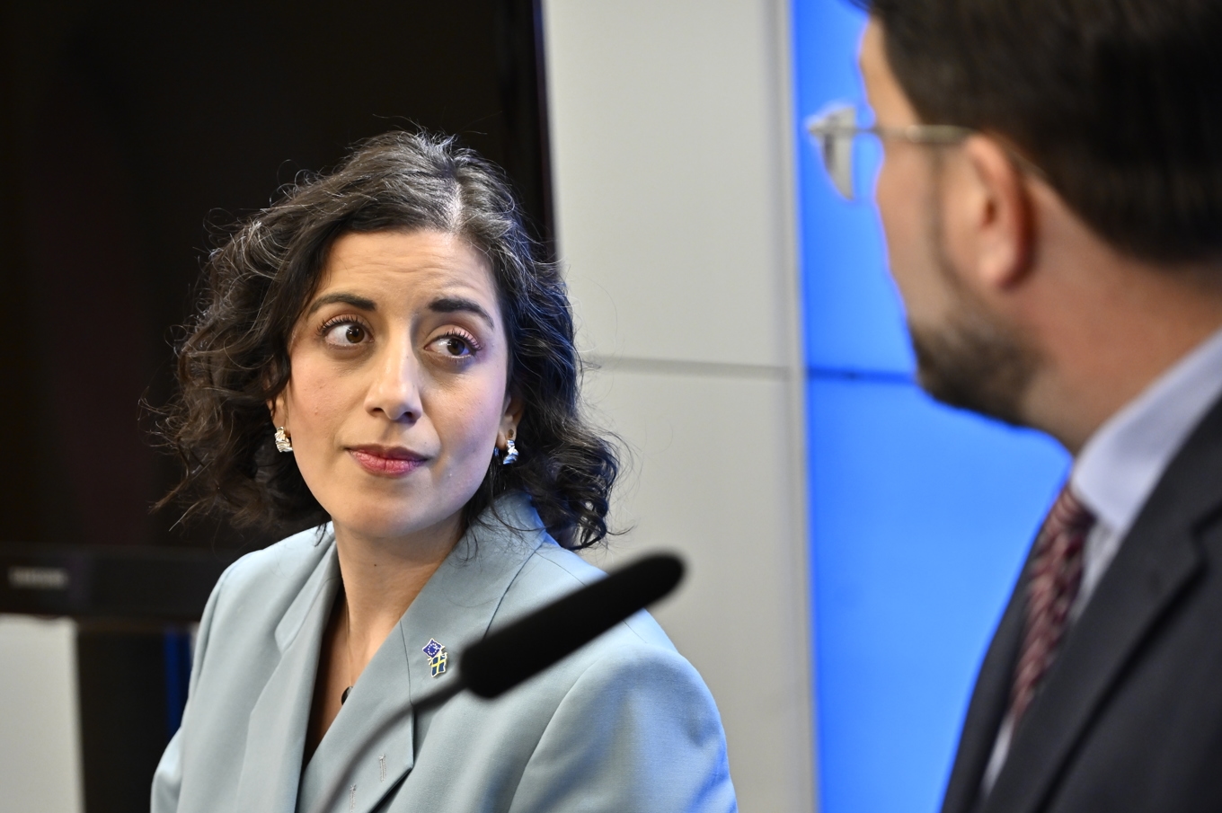 Liberalernas partiledare Simona Mohamsson (L) och SD-ledaren Jimmie Åkesson på en gemensam pressträff. Arkivbild. Foto: Anders Wiklund/TT