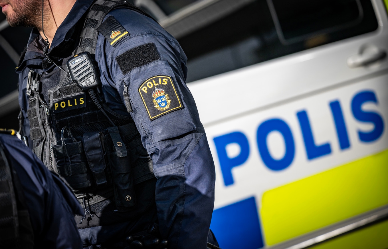 Den misstänkta gärningsmannen hittades en bit från brottsplatsen. Foto: Johan Nilsson/TT