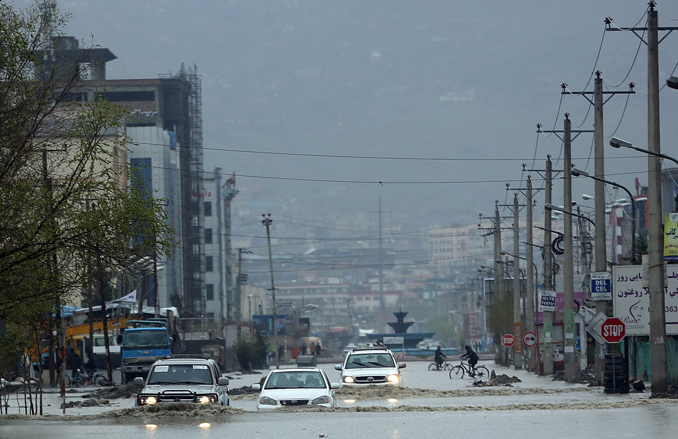 Översvämning i Afghanistans huvudstad Kabul. Arkivbild. Foto: Massoud Hossaini/AP/TT