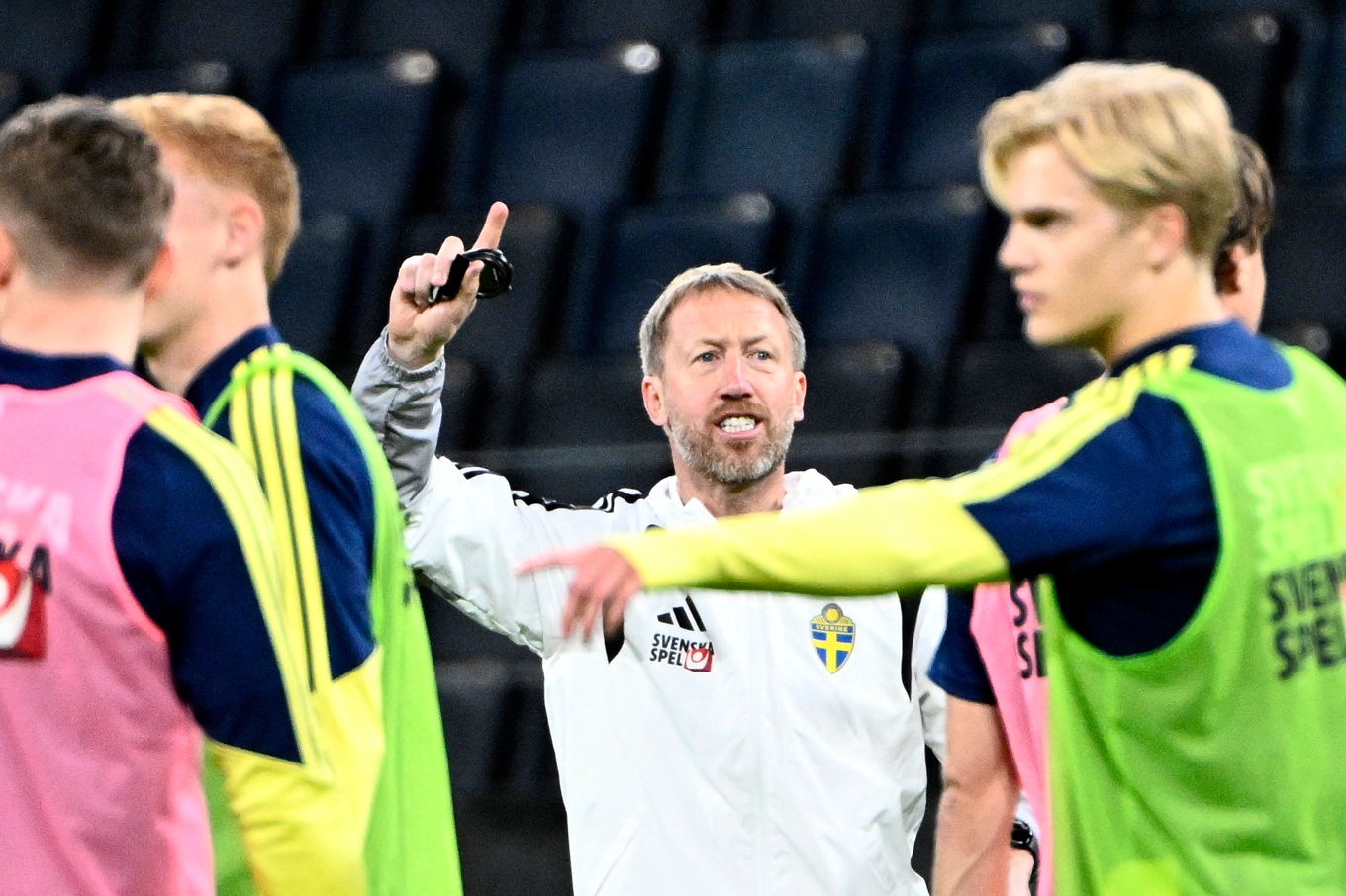 Graham Potter är en lyckad fotbollskväll ifrån att ta Sverige till fotbolls-VM. Foto: Fredrik Sandberg/TT