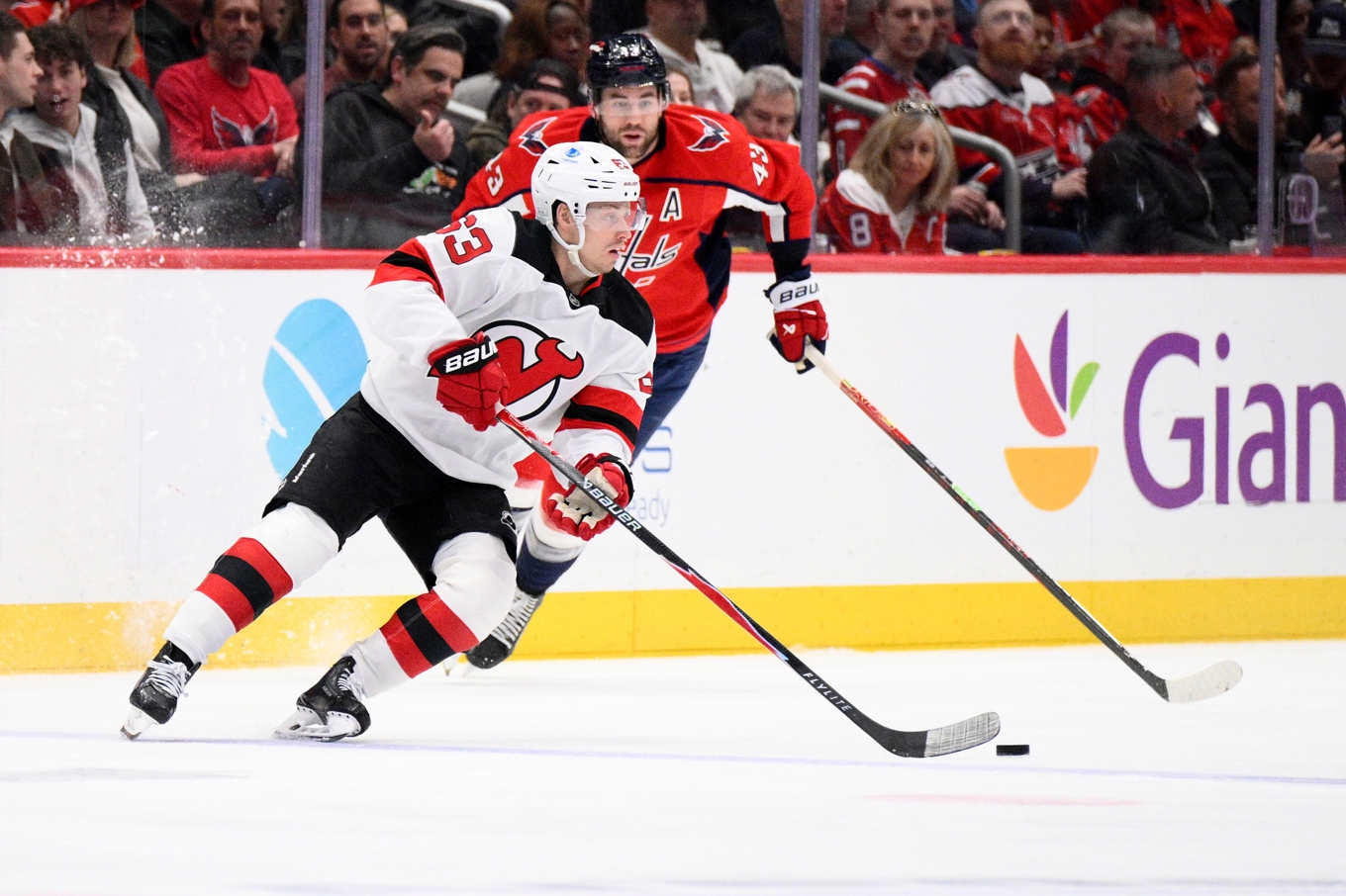 New Jerseys Jesper Bratt (63), på bild från i mars. Foto: Nick Wass/AP/TT