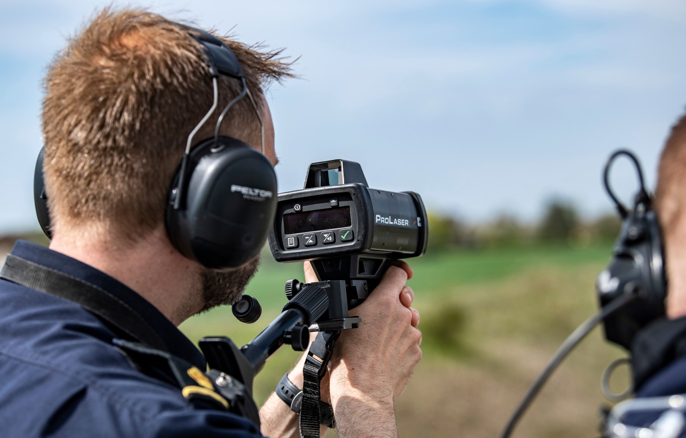 Kollegan uppmätte en av motorcyklisterna till 281 kilometer i timmen. Foto: Johan Nilsson/TT