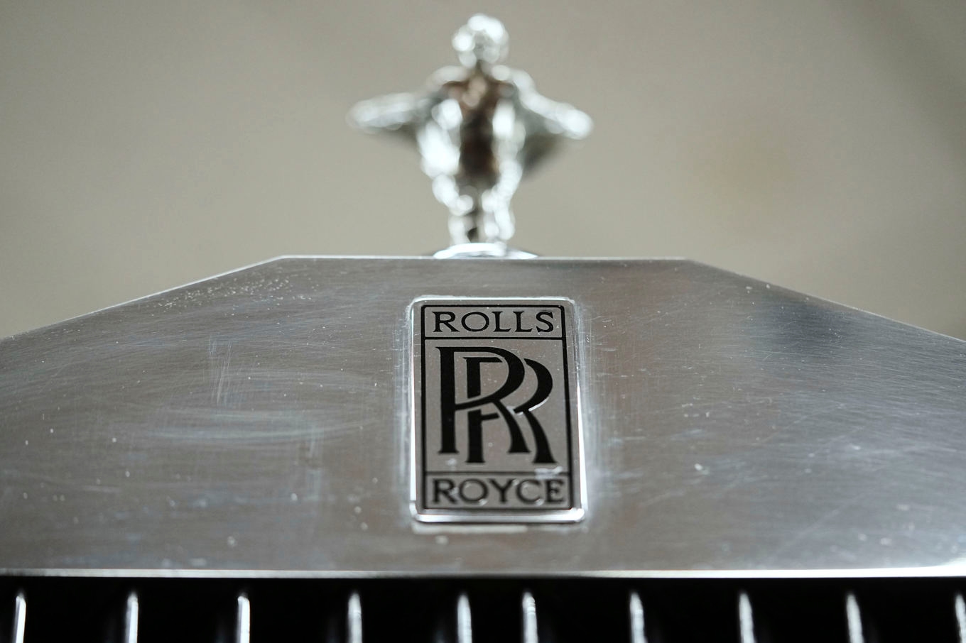 En Rolls-Roycemotor exploderade och tre personer skadades. Arkivbild. Foto: Matt Rourke/AP/TT