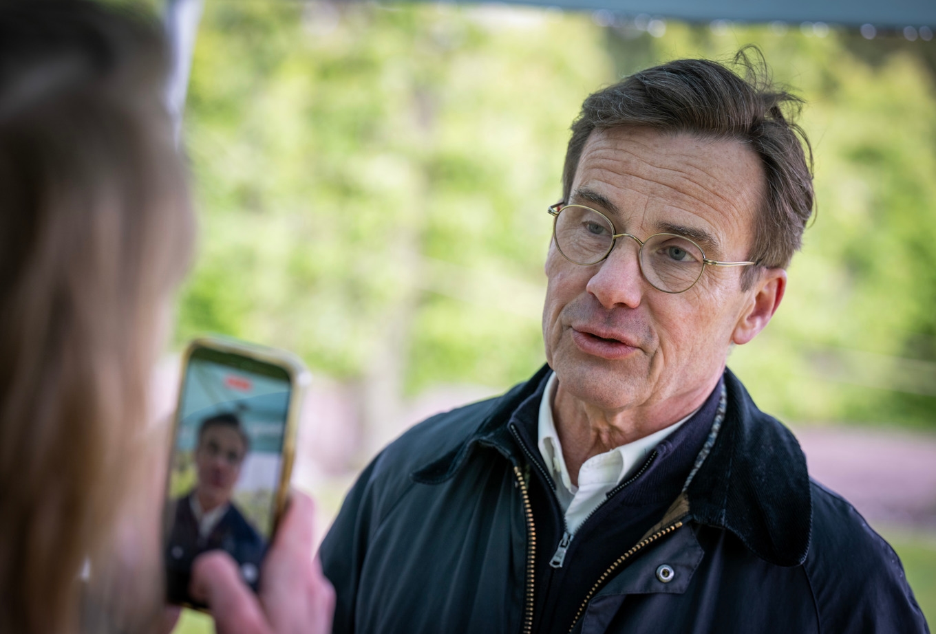 Statsminister Ulf Kristersson (M) befinner sig på bussturné i Skåne. Foto: Johan Nilsson/TT