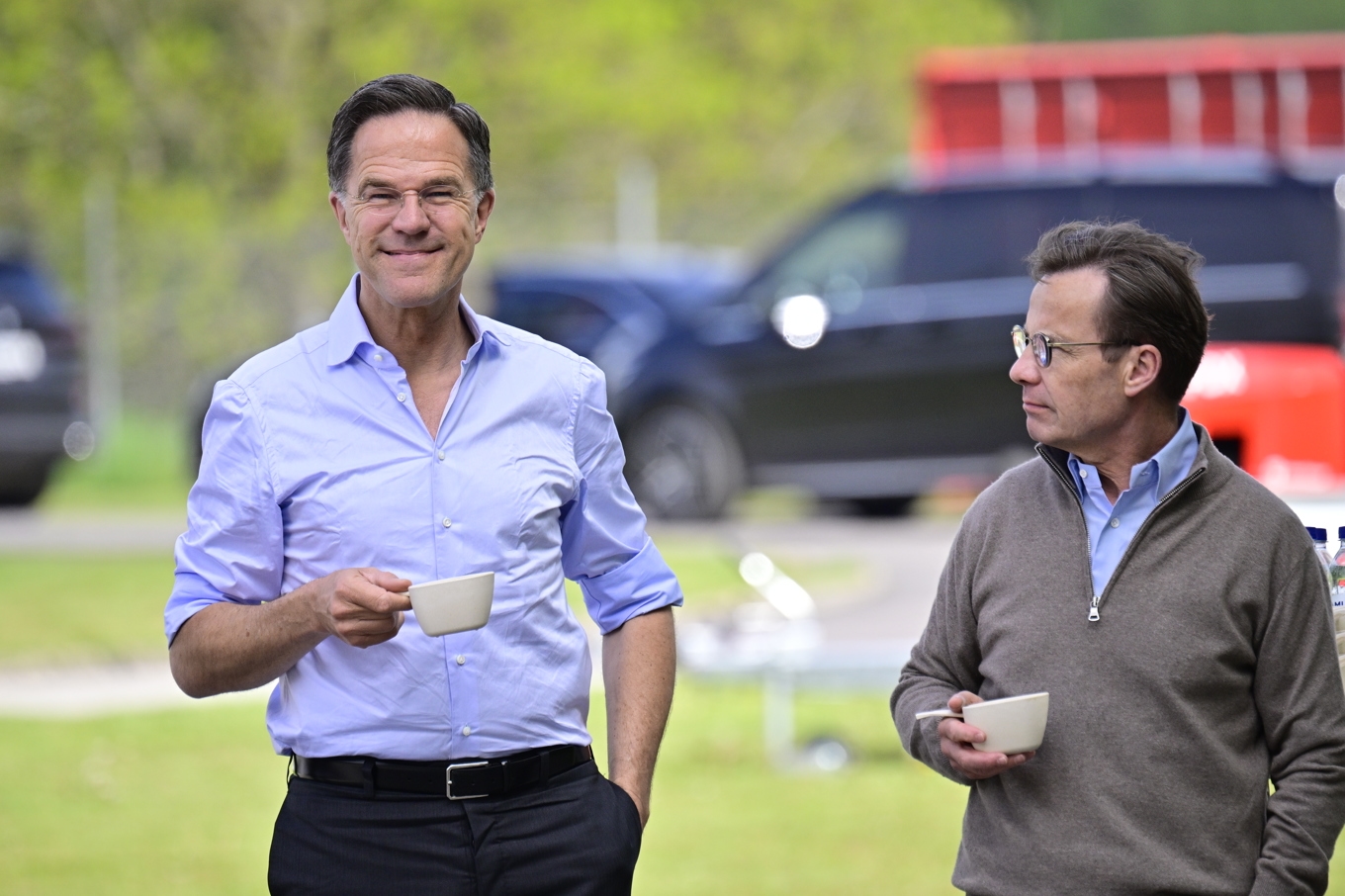 Statsminister Ulf Kristersson och Natos generalsekreterare Mark Rutte besöker på torsdagen Myndigheten för civilt försvar i Revinge. Foto: Johan Nilsson/TT