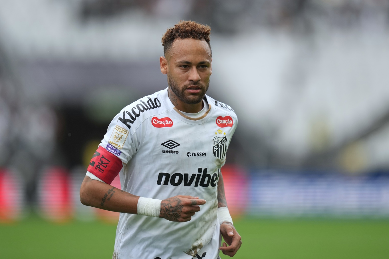 Brasiliens superstjärna Neymar ser ut att missa VM-premiären på grund av skada. Arkivbild. Foto: Andre Penner/AP/TT