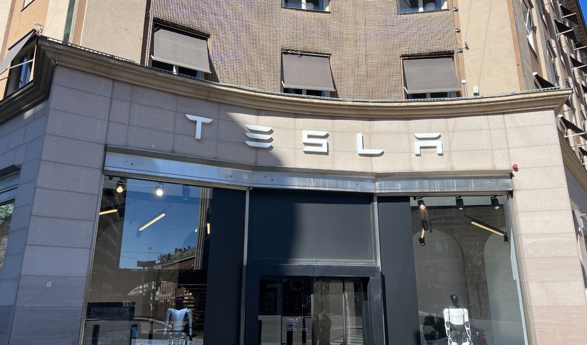 Bolaget Tesla vinner mot IF Metall gällande ett mål som rör informations- och förhandlingsskyldigheten. Foto: Tony Lingefors