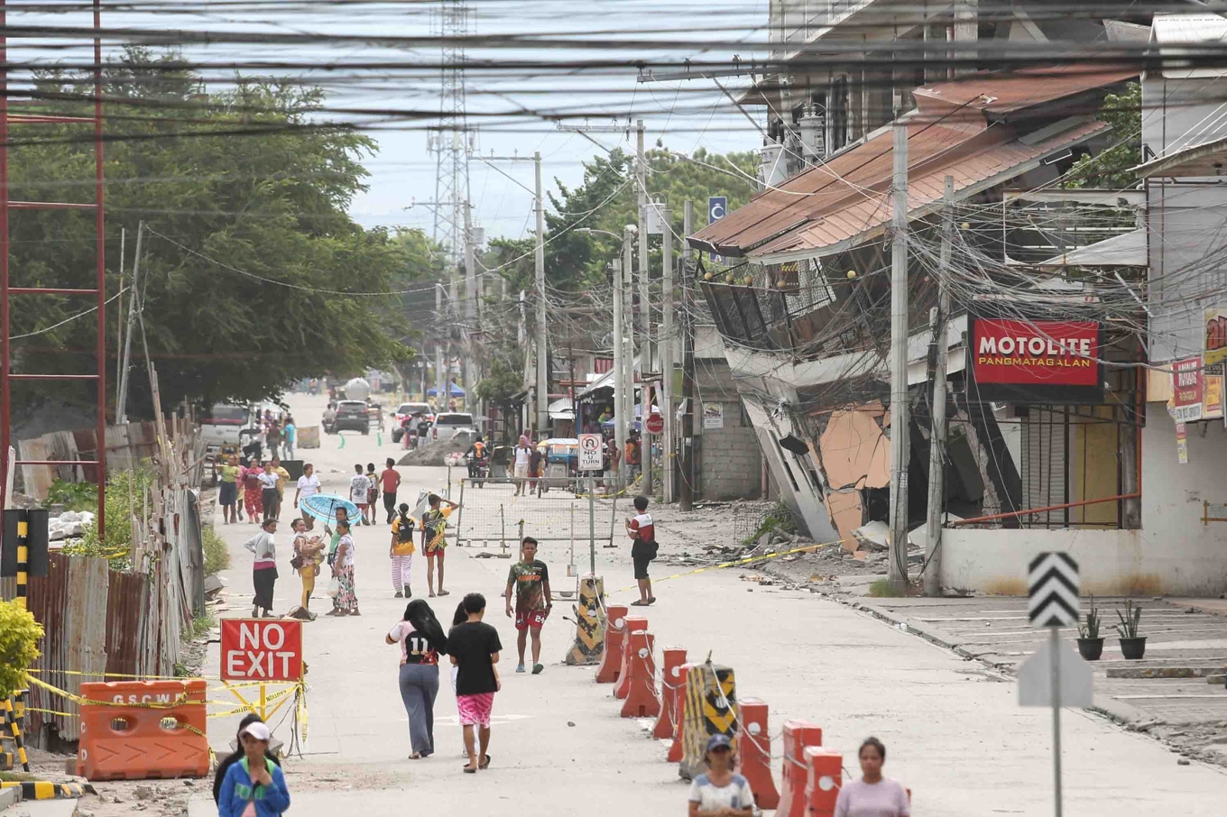 Förödelse i den jordbävningsdrabbade provinsen Sarangani i Filippinerna. Foto: Basilio Sepe/AP/TT