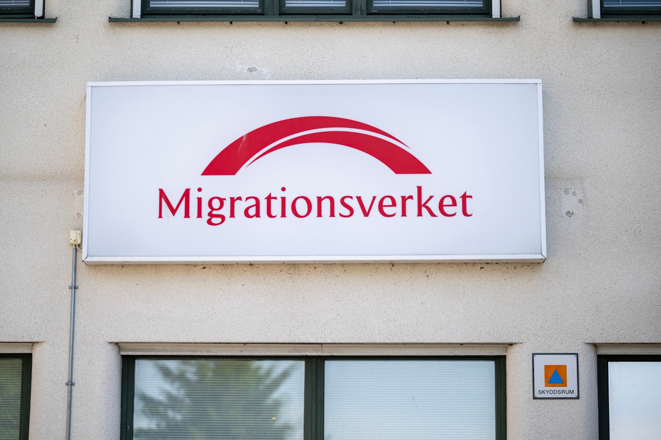 Sex myndigheter blir skyldiga att slå larm till Migrationsverket och polis om de påträffar en utländsk person som antas sakna rätt att vara i Sverige. Arkivbild. Foto: Johan Nilsson/TT
