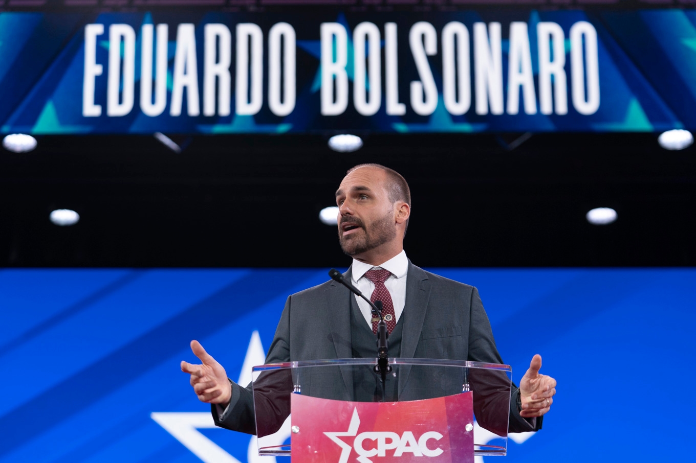 Eduardo Bolsonaro har dömts till över fyra års fängelse för lobbyism. Bild från 2025. Foto: Jose Luis Magana/AP/TT