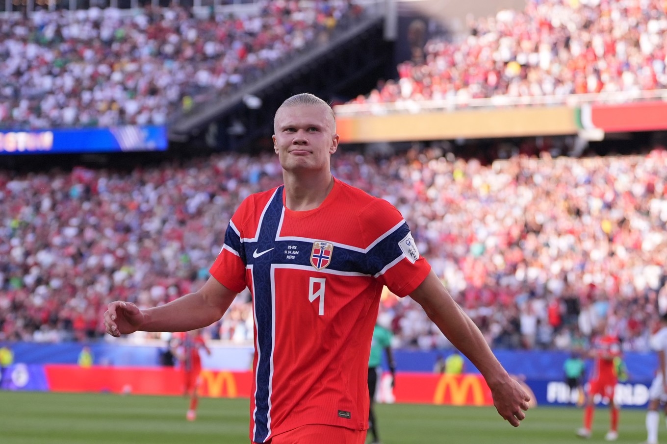 Erling Brauts Haaland med dubbla fullträffar. Foto: Charles Krupa/AP/TT