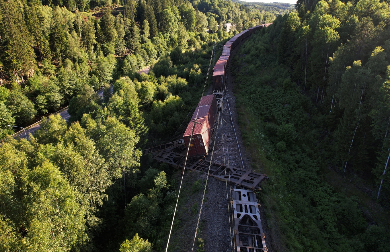 Det urspårade godståget i Bollebygd ställer till det rejält för tågtrafiken mellan Göteborg och Stockholm. Foto: Hanna Brunlöf/TT