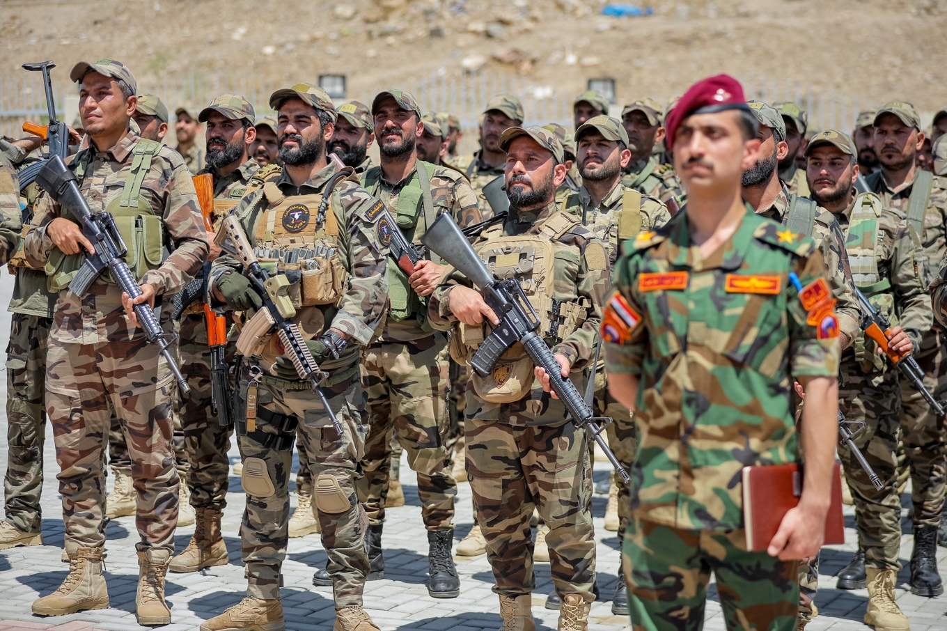 Shiamilisen Saraya al-Salam är en av två miliser i Irak som har gått med på att lämna över sina vapen till den irakiska staten. Bilden är tagen 4 juni 2026. Foto: Anmar Khalil/AP/TT