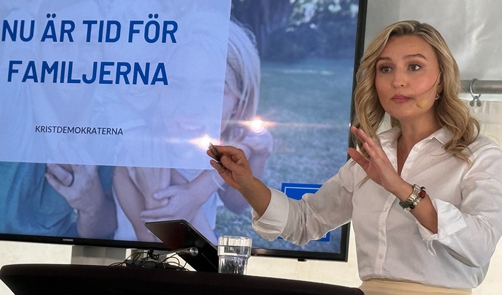 Ebba Busch (KD) vill satsa på familjerna inför valet. Foto: Staffan Erfors