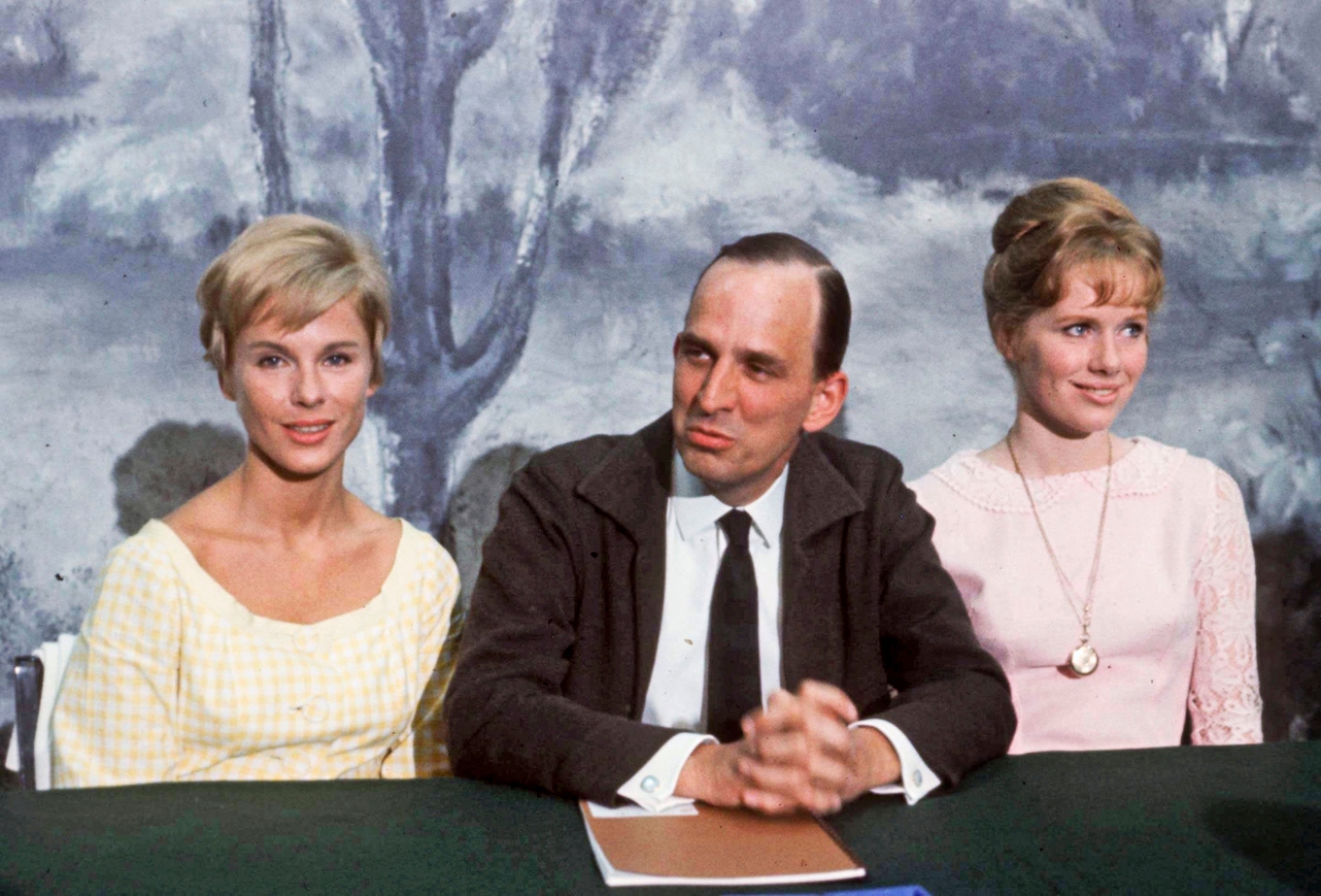 Bibi Andersson (1935–2019), Ingmar Bergman (1918–2007) och Liv Ullmann (född 1938) under en presskonferens för ”Persona”. Foto: Freddy Lindström/TT