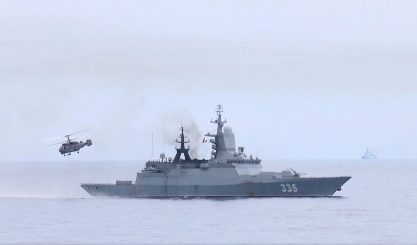 Den kinesisk-ryska övningen ”Joint Sea-2025” hölls sommaren 2025. Bilden har distribuerats av det ryska försvarsdepartementet. Foto: Ryska försvarsdepartements pressavdelning via AP/TT
