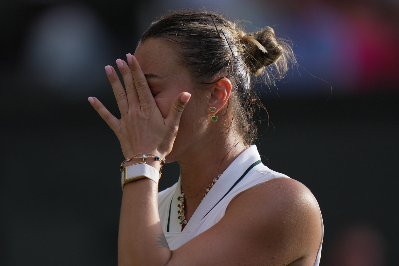 Aryna Sabalenka blev nästa storstjärna att åka ur Wimbledon. Foto: Brian Inganga/AP/TT