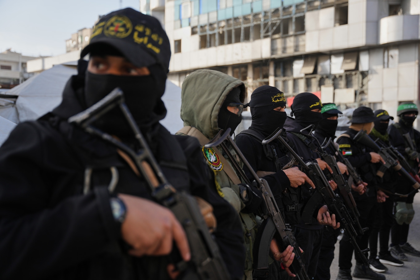 Beväpnade extremister från Hamas och Islamiska jihad i Gaza stad i mars. Foto: Abdel Kareem Hana/AP/TT
